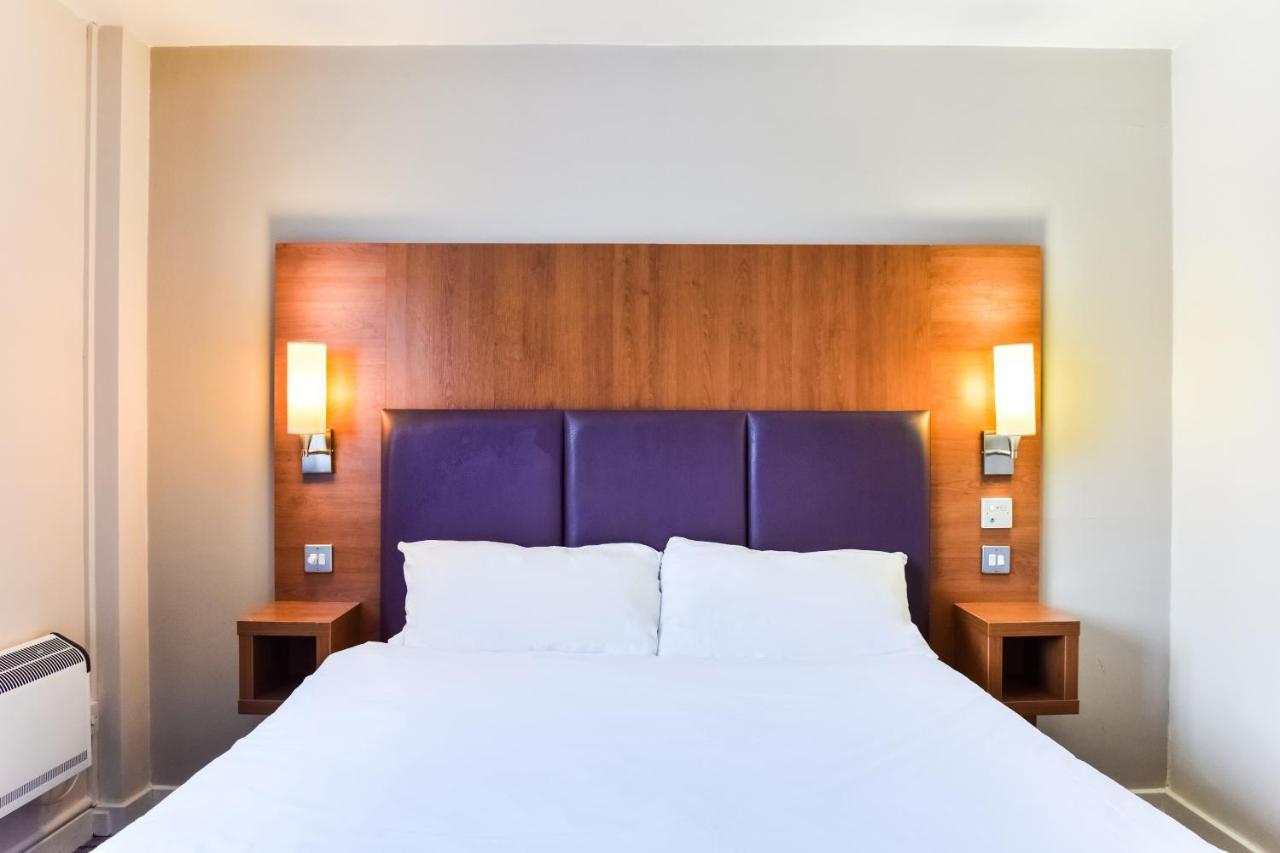 Oyo Tyger Inn, Hotel