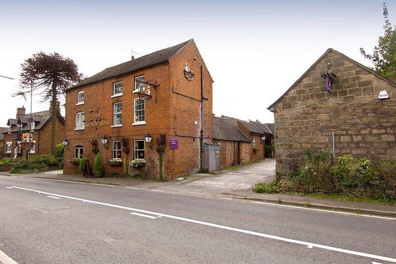 Oyo Tyger Inn, 3* Derby