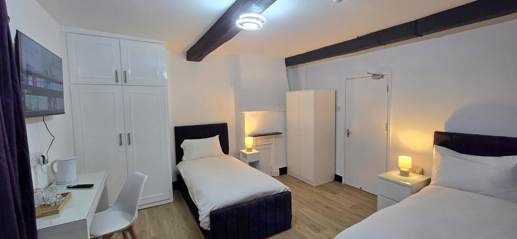 Hotel Premier North West